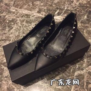 华伦天奴属于什么档次的衣服 华伦天奴属于什么档次