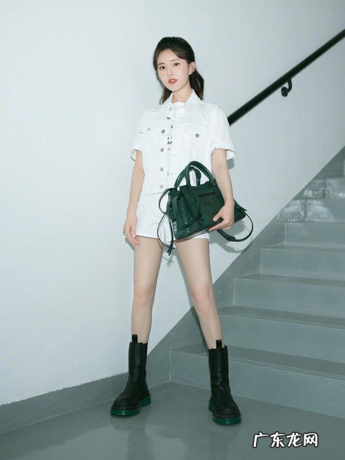 赵露思真实身高158 赵露思真实身高