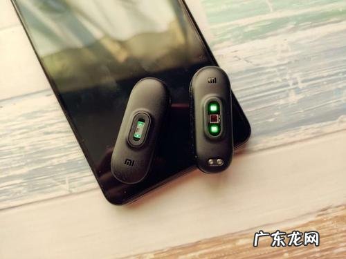 小米手环4怎么开机