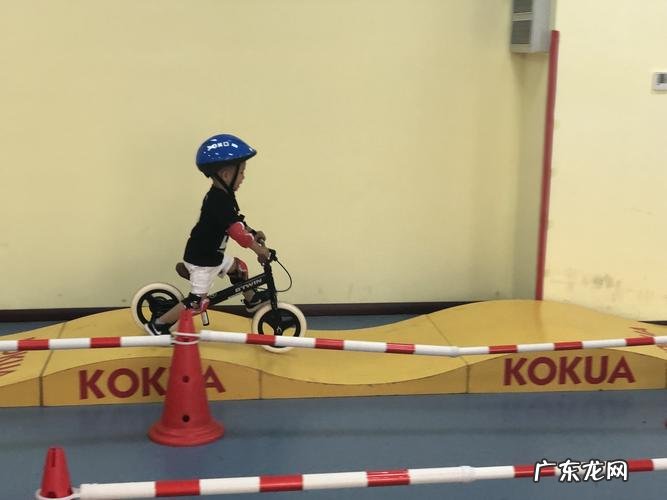 平衡车怎么玩视频教程 平衡车怎么玩