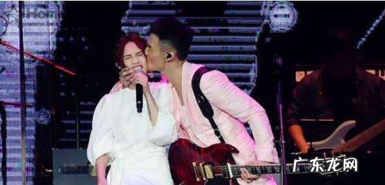 李荣浩承认恋情视频 李荣浩首认恋情