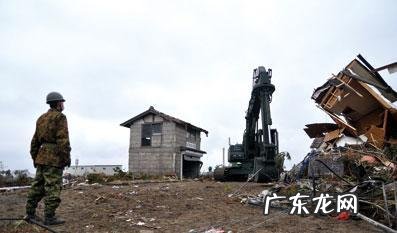 311地震男孩保护妹妹 311地震