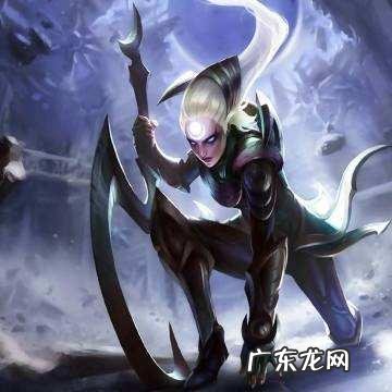 皎月出装 皎月出装