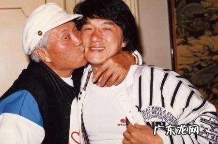 成龙为什么姓陈 成龙儿子为什么姓房
