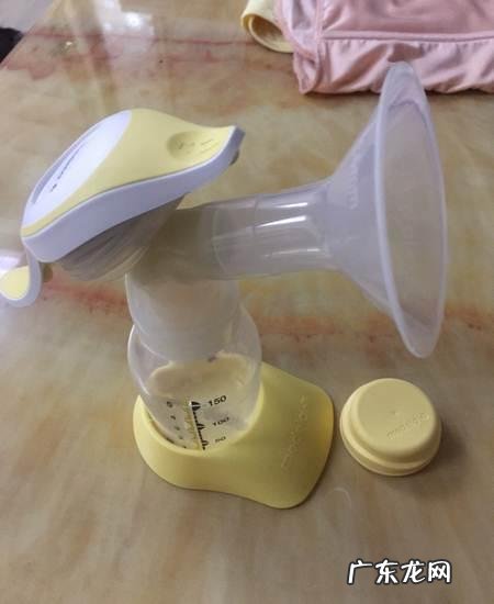电动吸奶器好还是手动吸奶器好 手动吸奶器和电动吸奶器哪个好