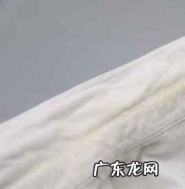 衬衫领子发黄怎么洗掉 衬衫领子发黄怎么洗