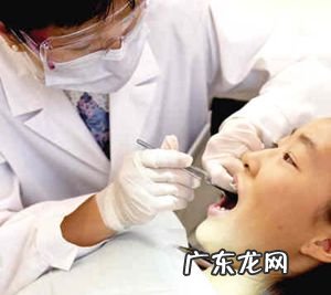 喉咙有鱼刺卡住小窍门 被鱼刺卡住喉咙了最有效的办法