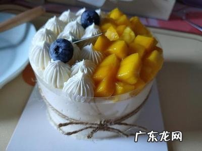 5磅蛋糕够几个人吃 4寸蛋糕够几个人吃