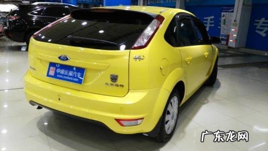 二手福克斯两厢多少钱 二手福克斯两厢