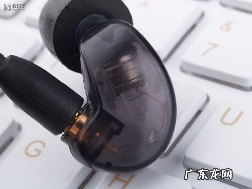 蓝牙入耳式耳机哪个牌子好 入耳式耳机牌子哪个好